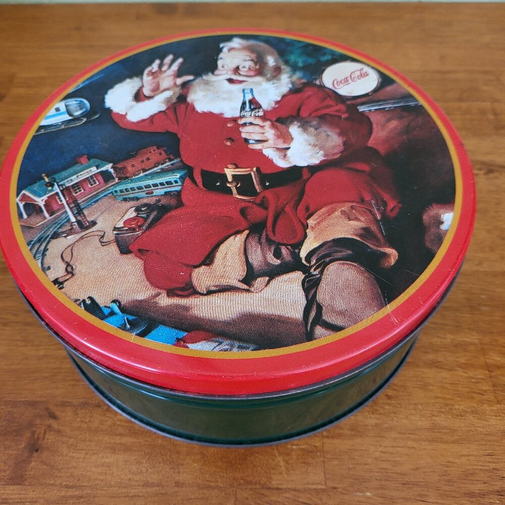 Vintage 1986 Coca Cola EMPTY Tin Storage Can Santa Christmas Train Helicopter T1